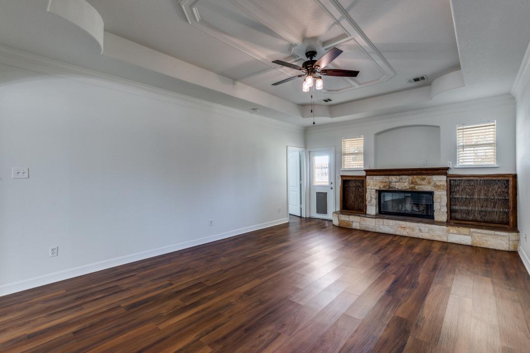 125 Heritage Oaks DR