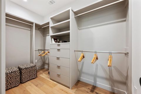 Tiny photo for 2517 Great Oaks PKWY, Austin, TX 78756 (MLS # 8063157)
