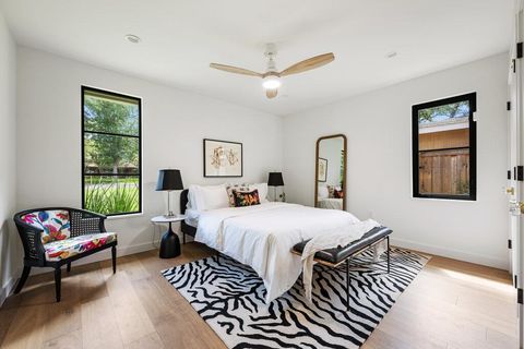Tiny photo for 2517 Great Oaks PKWY, Austin, TX 78756 (MLS # 8063157)