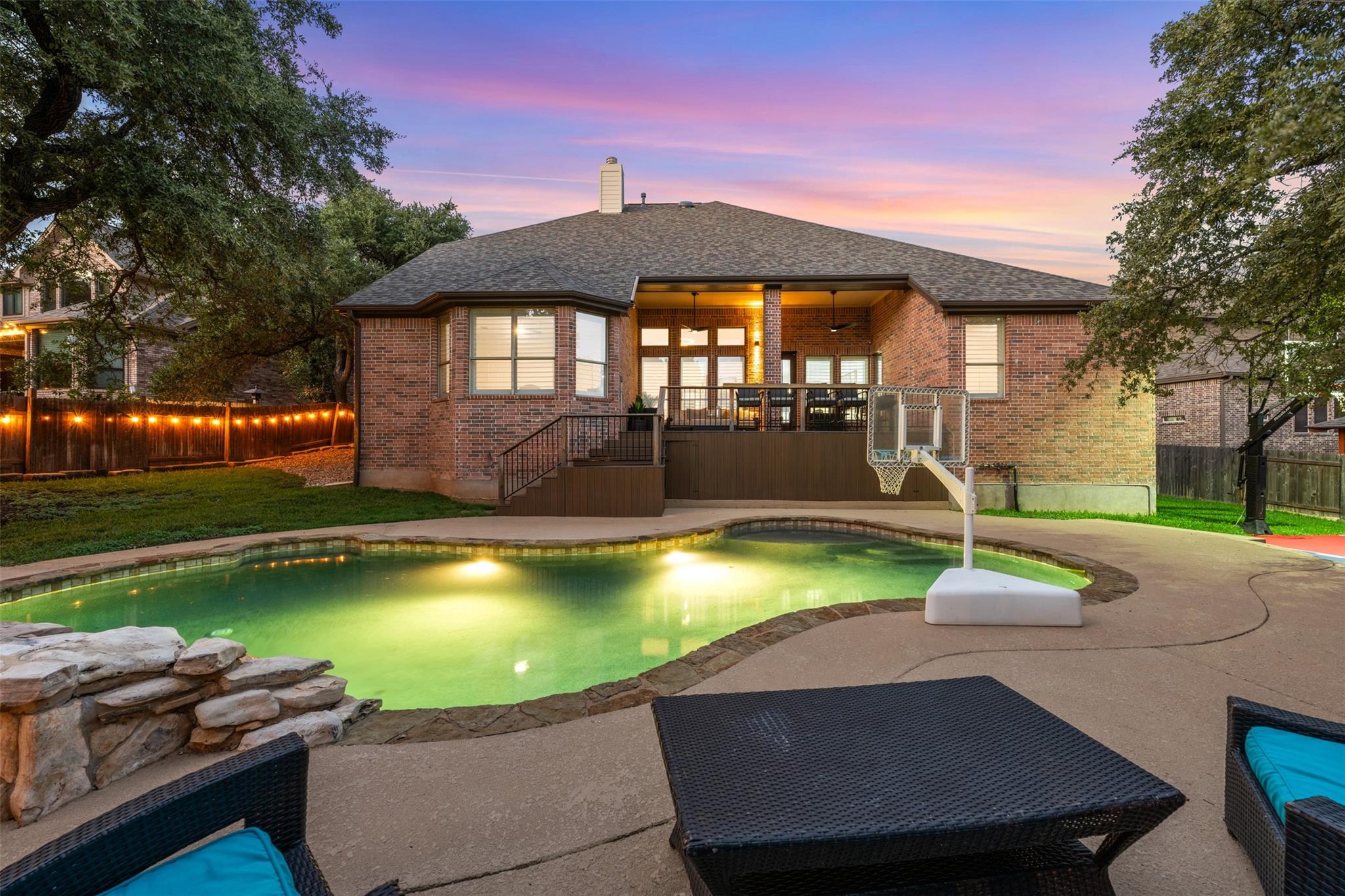 409 Ridgetop BND