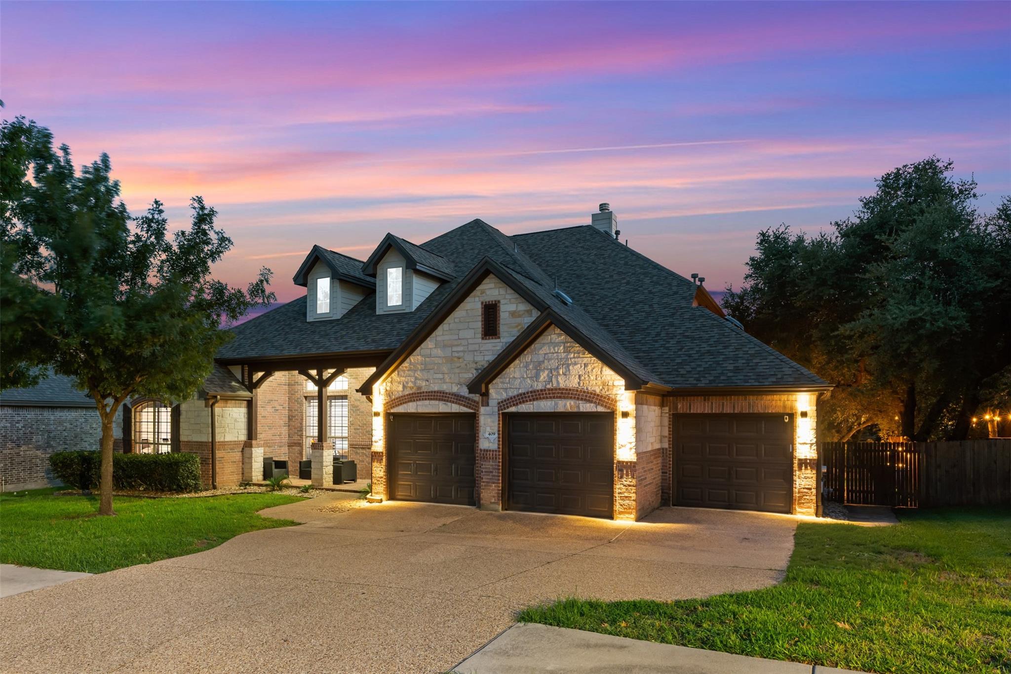 409 Ridgetop BND