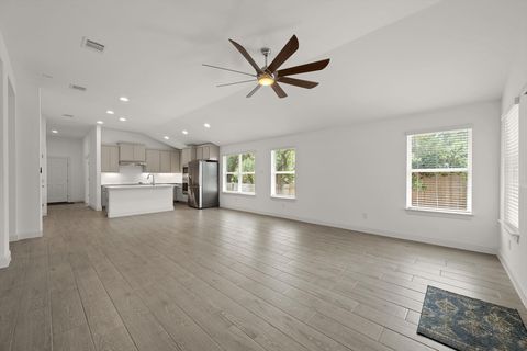 Tiny photo for 21203 Santa Rosa Ave, Lago Vista, TX 78645 (MLS # 7937394)