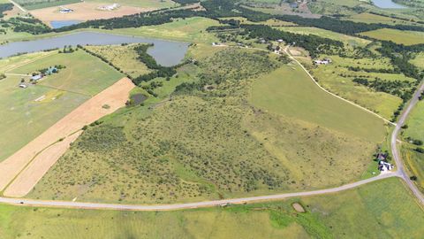 2121 County Road 420 Taylor TX 76574