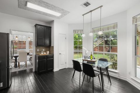 Tiny photo for 8405 Ganttcrest DR, Austin, TX 78749 (MLS # 4387173)