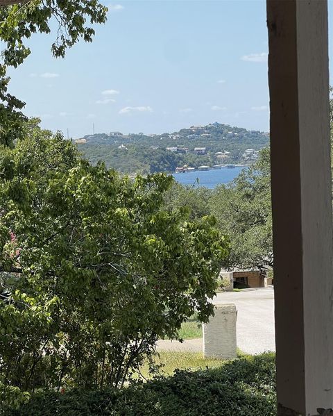 Photo of 13126 Travis View LOOP, Austin, TX 78732 (MLS # 3817450)