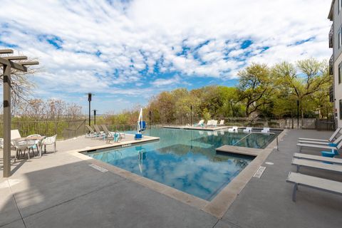 Photo of 3600 S LAMAR BLVD #214, Austin, TX 78704 (MLS # 8863645)