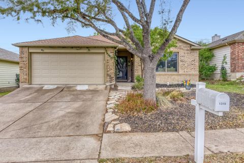Photo of 1319 Belmont DR, San Marcos, TX 78666 (MLS # 7567867)