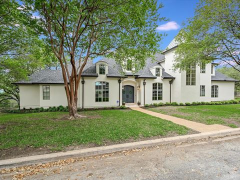 A home in West Lake Hills