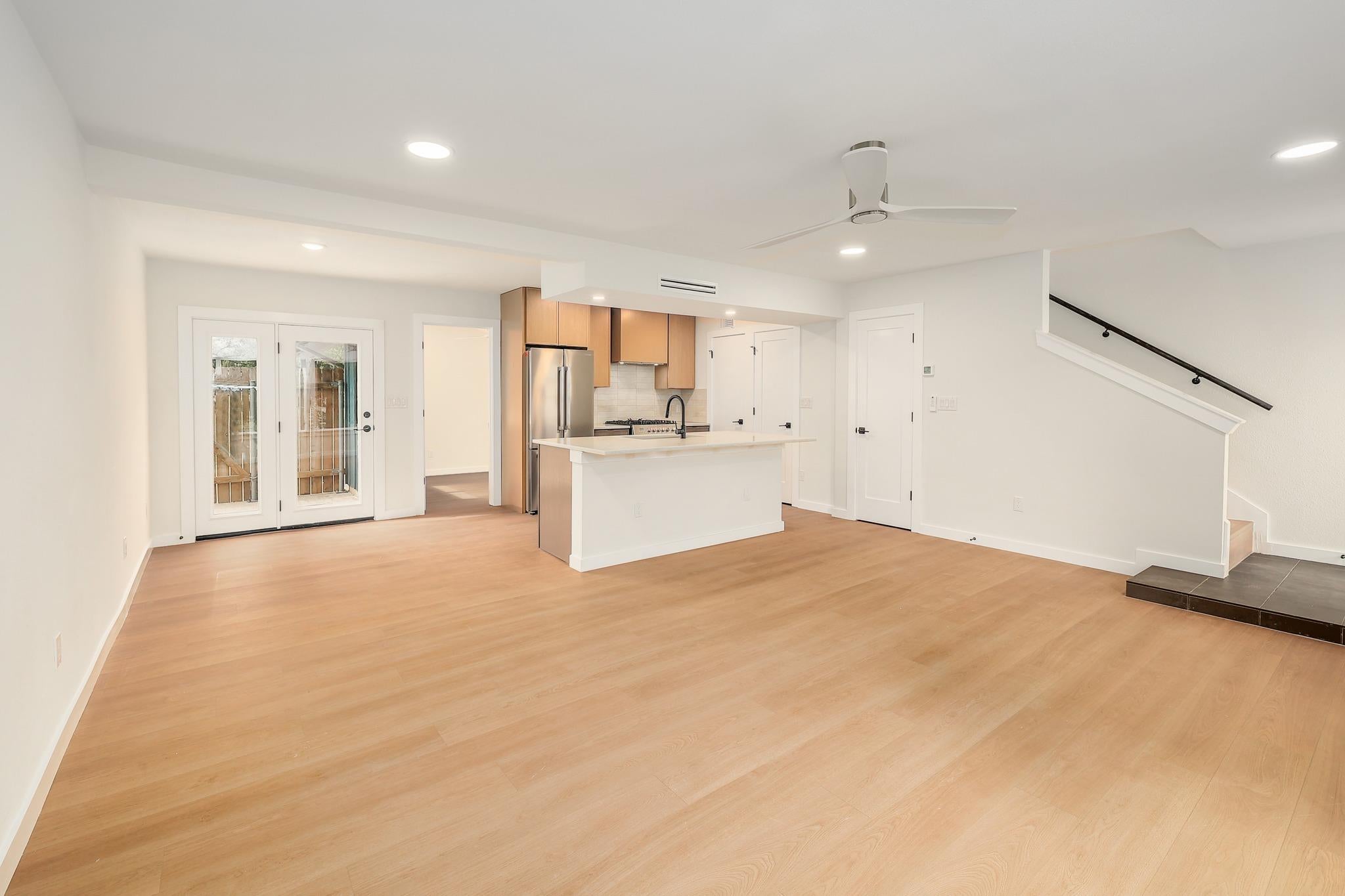 1413 Valleyridge DR