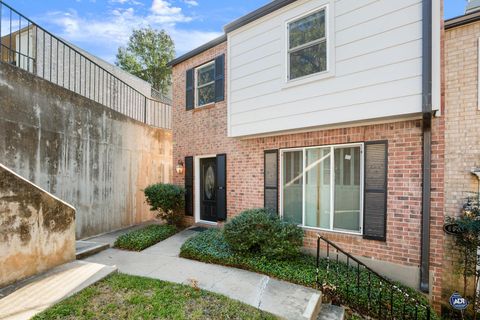 Tiny photo for 6631 Valleyside RD, Austin, TX 78731 (MLS # 1144040)
