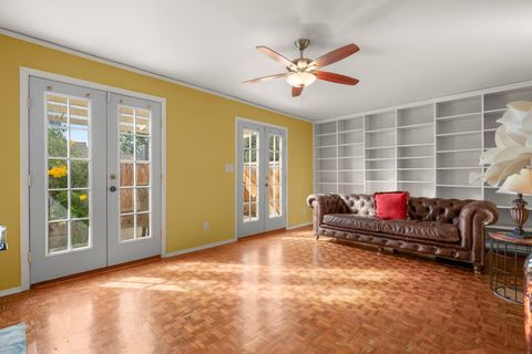 Tiny photo for 6631 Valleyside RD, Austin, TX 78731 (MLS # 1144040)