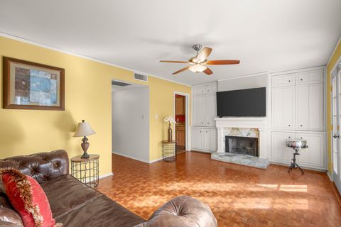 Tiny photo for 6631 Valleyside RD, Austin, TX 78731 (MLS # 1144040)