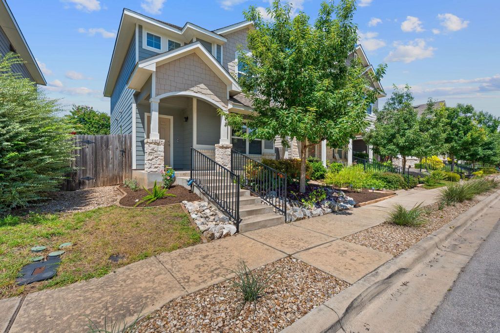 Photo of 134 Friendship Oak DR, San Marcos, TX 78666 (MLS # 8333633)