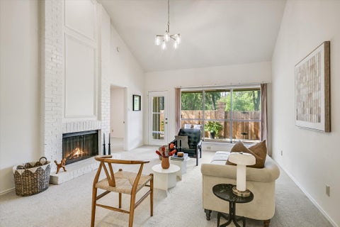 Photo of 3718 Williamsburg CIR, Austin, TX 78731 (MLS # 9533567)
