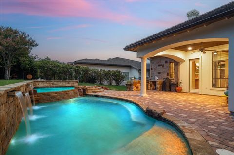 117 Black Wolf RUN Austin TX 78738