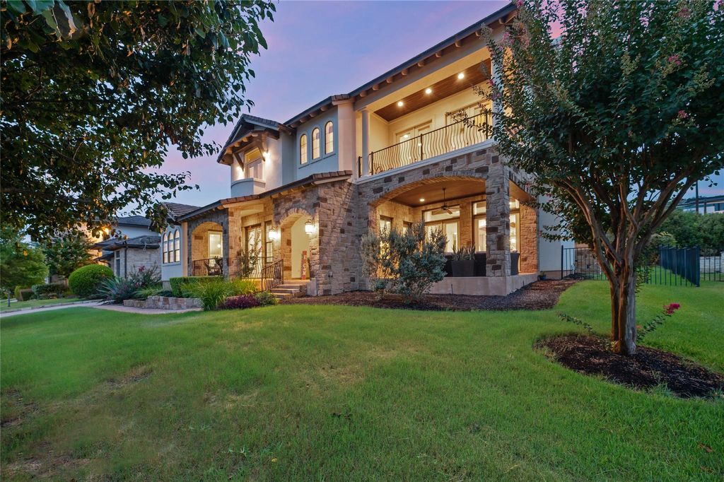 Photo for 117 Black Wolf RUN, Austin, TX 78738 (MLS # 7602380)