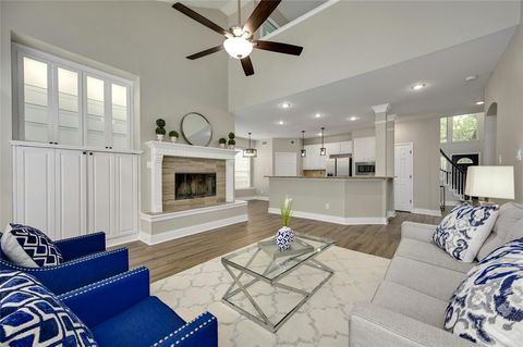 Photo of 4933 China Garden DR, Austin, TX 78730 (MLS # 4963331)