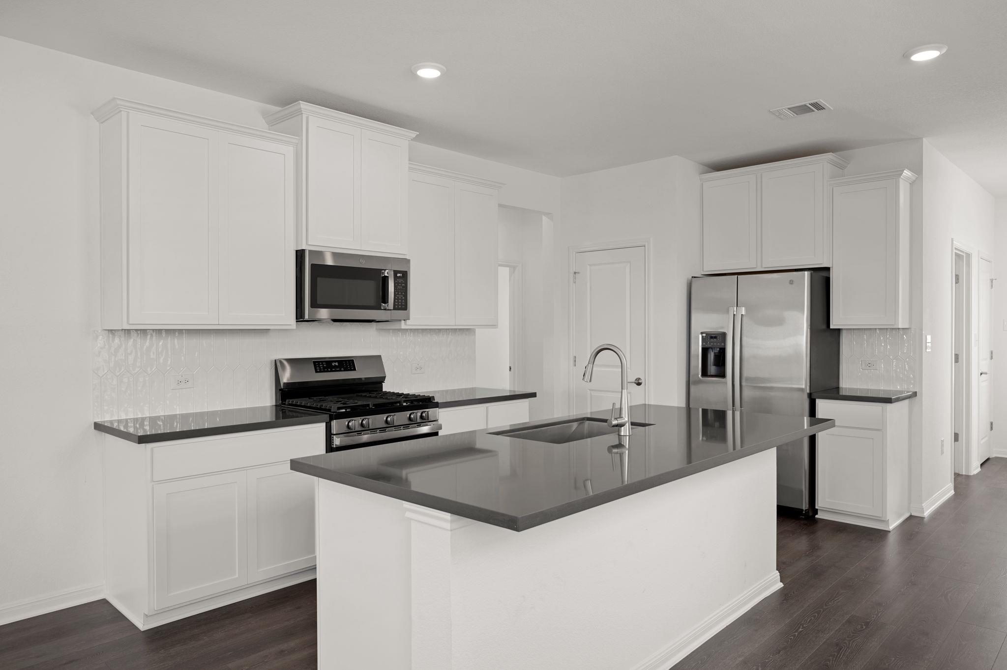 837 Papaya DR