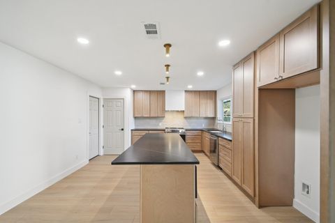 Tiny photo for 5403 Fairmont CIR, Austin, TX 78745 (MLS # 8673013)