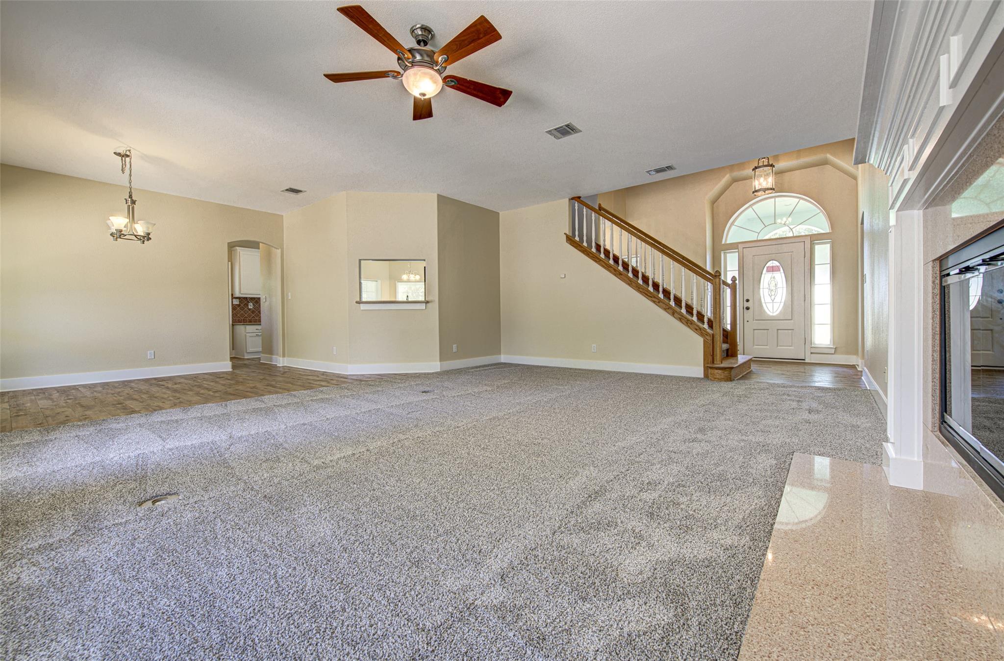 207 Moccasin Canyon