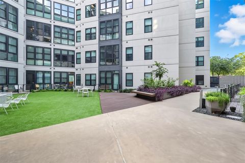 Tiny photo for 800 Embassy DR #320, Austin, TX 78702 (MLS # 4115438)