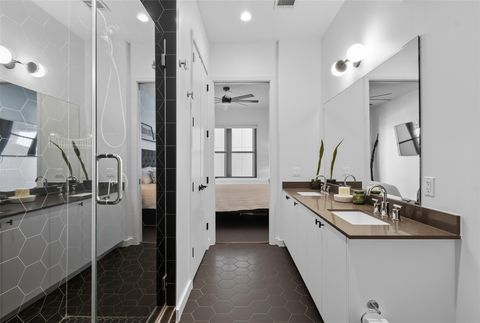 Tiny photo for 800 Embassy DR #320, Austin, TX 78702 (MLS # 4115438)