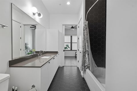 Tiny photo for 800 Embassy DR #320, Austin, TX 78702 (MLS # 4115438)