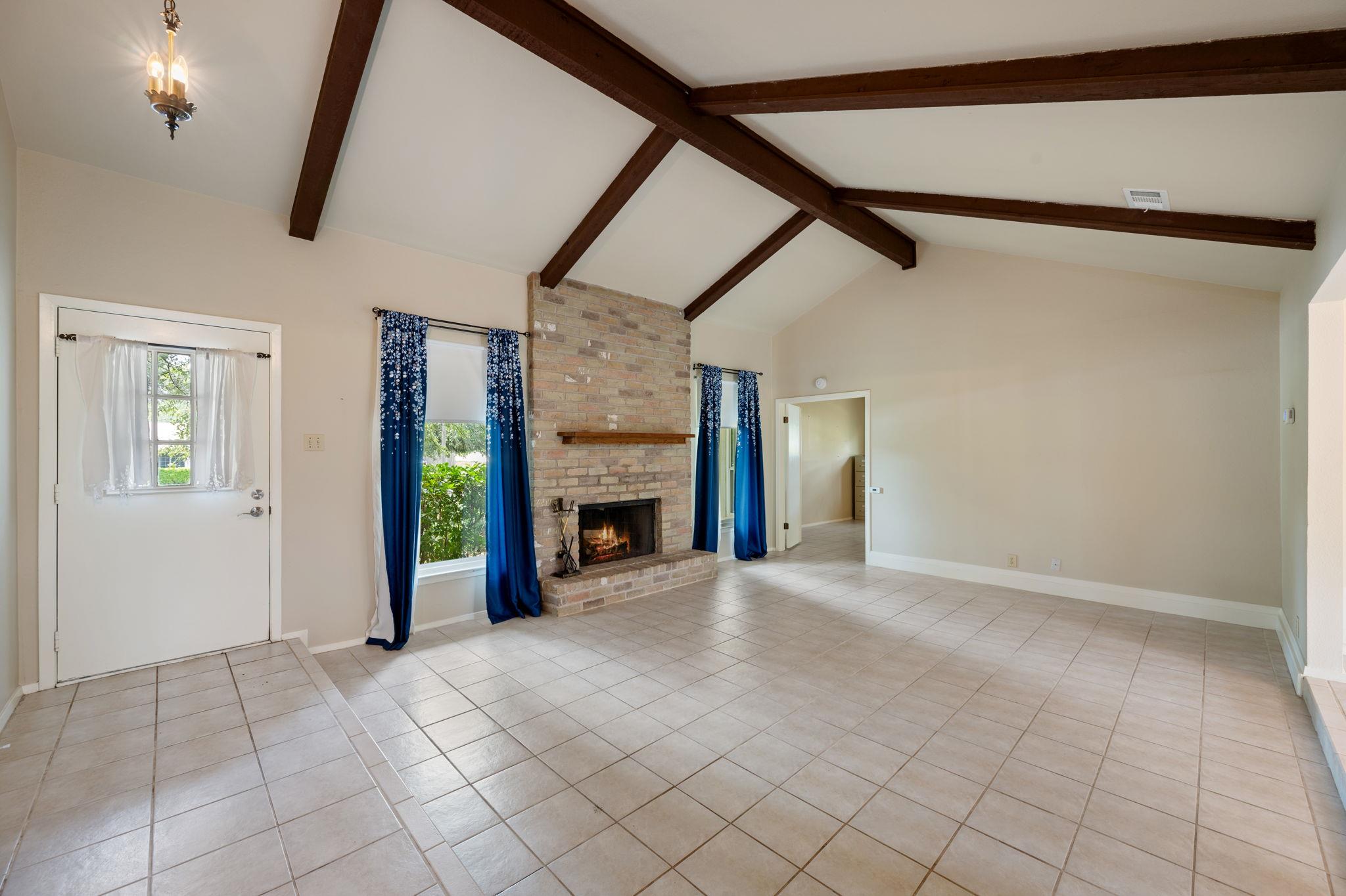 236 Lodestone CIR