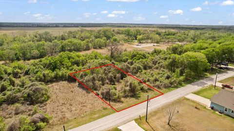 Photo of 183 Kahana LN, Bastrop, TX 78602 (MLS # 2944378)
