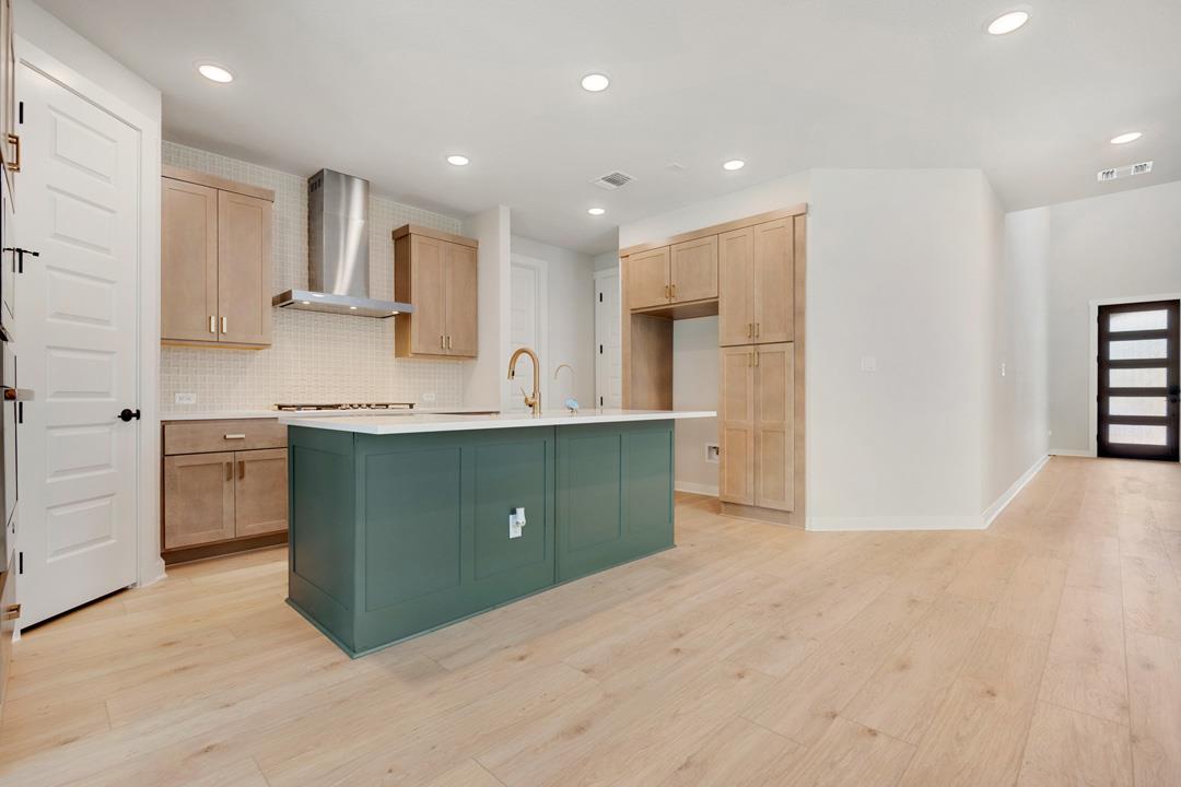 125 High Valley Drive