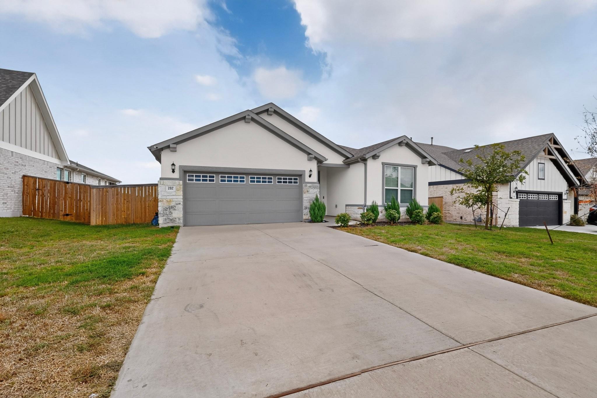 202 Muddy Creek WAY