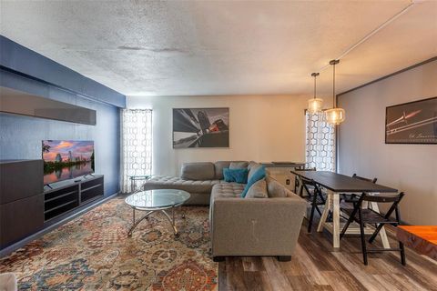 3431 N Hills DR 115 Austin TX 78731