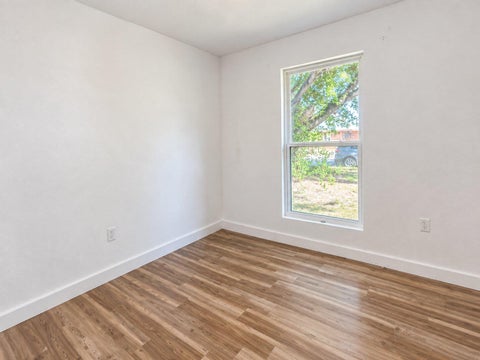 Tiny photo for 4905 Nesting WAY, Austin, TX 78744 (MLS # 6964972)