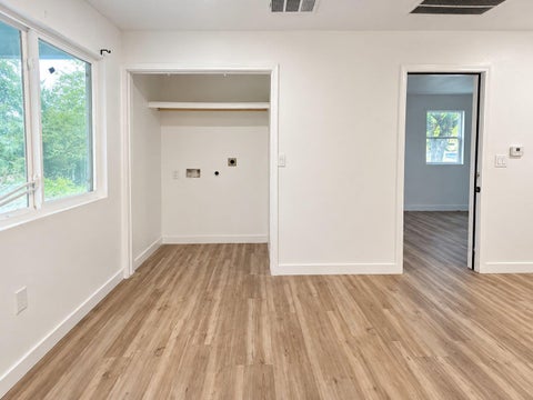 Tiny photo for 4905 Nesting WAY, Austin, TX 78744 (MLS # 6964972)