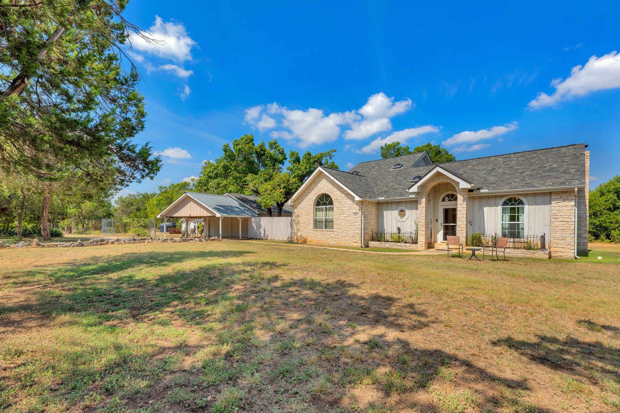 2105 Sam Bass RD