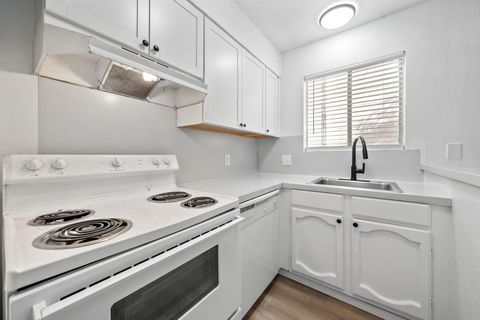 Tiny photo for 2410 Longview ST #D-202, Austin, TX 78705 (MLS # 3396356)