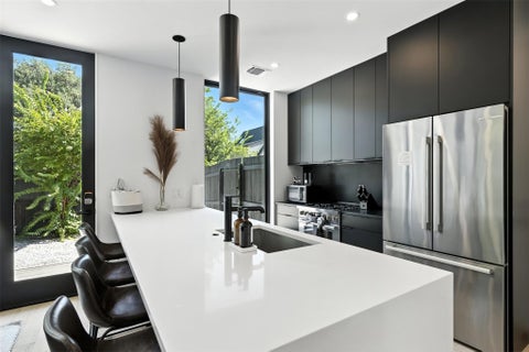 Tiny photo for 704 W Elizabeth ST, Austin, TX 78704 (MLS # 1687164)
