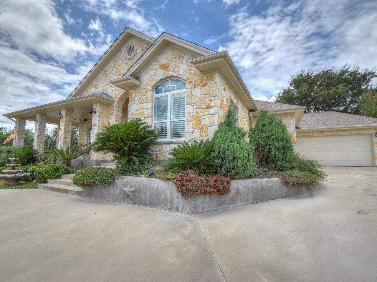 301 Dove Haven