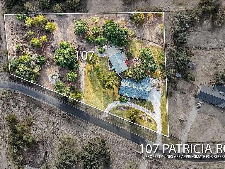 107 Patricia RD
