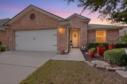 Photo of 928 Tabernash DR, Leander, TX 78641 (MLS # 5320556)