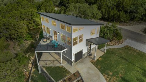 Photo of 11204 Oak ST, Jonestown, TX 78645 (MLS # 7659099)