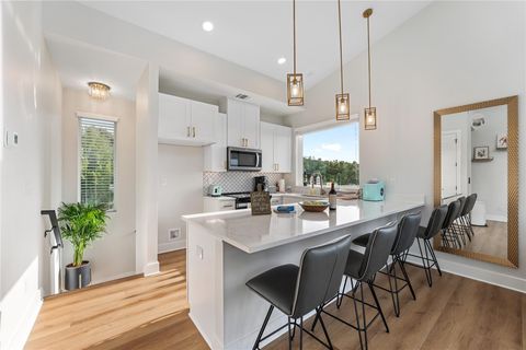 Tiny photo for 11204 Oak ST, Jonestown, TX 78645 (MLS # 7659099)