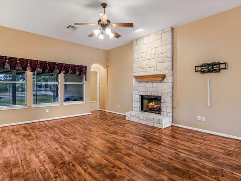 A home in Burnet