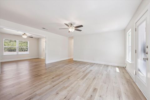 Tiny photo for 1913 Ohlen RD, Austin, TX 78757 (MLS # 6729929)