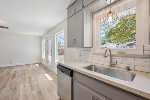 Tiny photo for 1913 Ohlen RD, Austin, TX 78757 (MLS # 6729929)