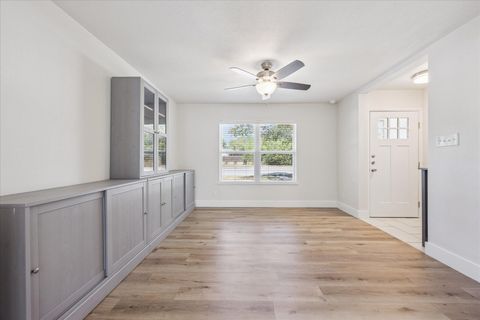 Tiny photo for 1913 Ohlen RD, Austin, TX 78757 (MLS # 6729929)