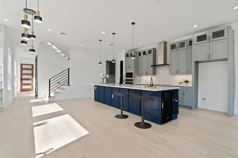 Tiny photo for 501 E Burton ST, Manor, TX 78653 (MLS # 6342149)