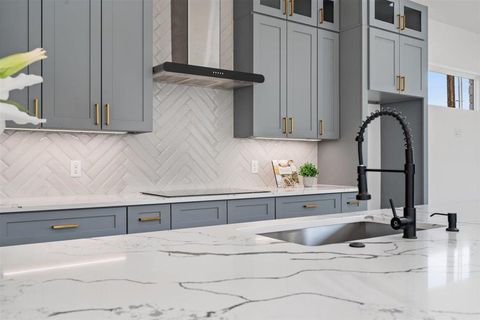 Tiny photo for 501 E Burton ST, Manor, TX 78653 (MLS # 6342149)