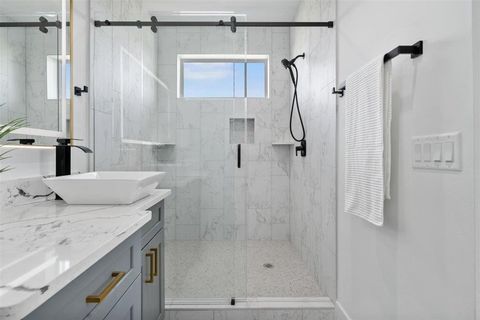 Tiny photo for 501 E Burton ST, Manor, TX 78653 (MLS # 6342149)