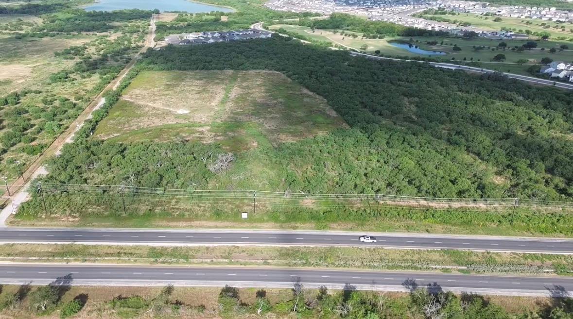 13855 13855 US-281 Highway